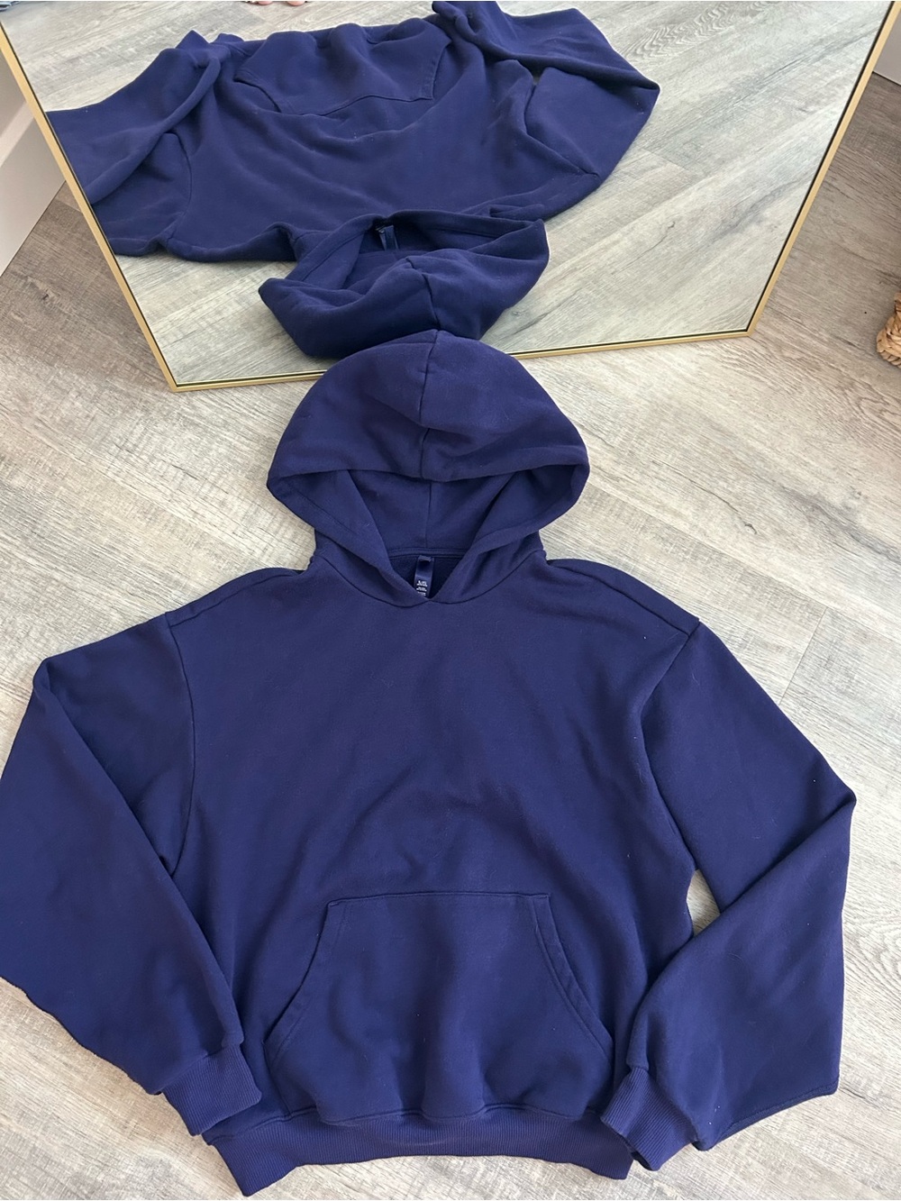 Skims Cotton Blend Fleece Classic Pullover Hoodie In Concord size Medium - Picture 2 of 6